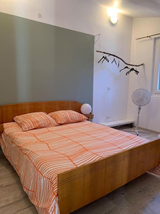 Studio En Duplex Independant Brignoles Exteriér fotografie
